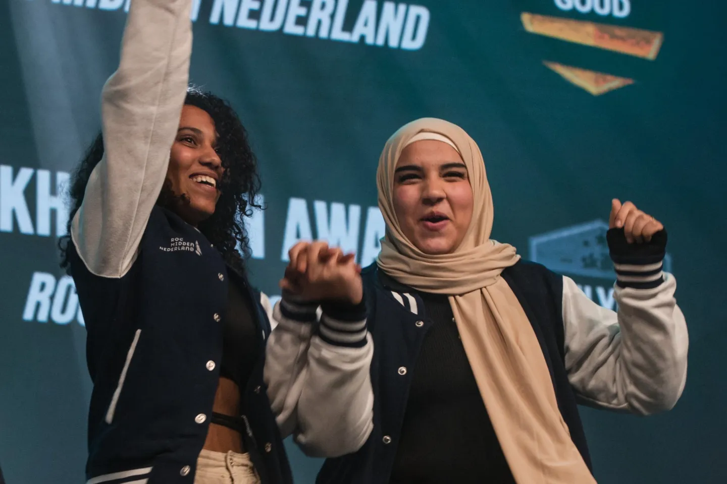 Ranim en Feren juichen om hun gouden winst bij Skills the Finals 2023