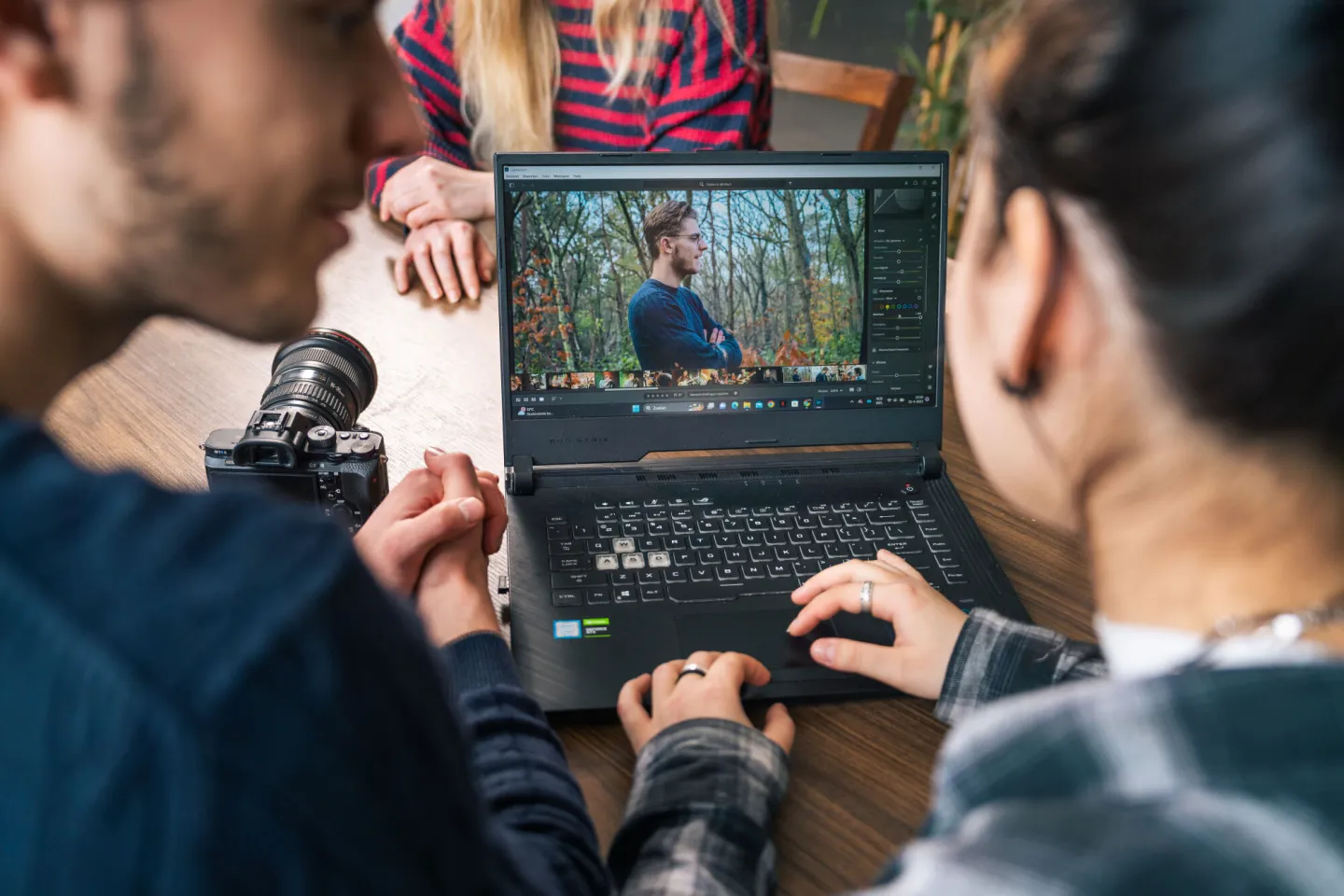 Studenten Creative bewerken foto's