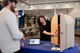 Student Christa Ondernemend Meubelmaken