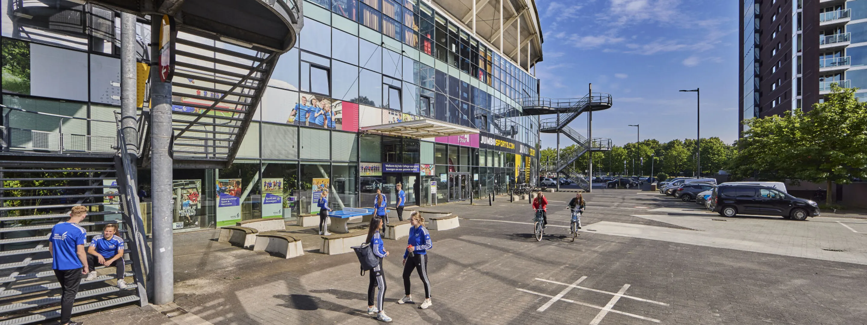 Ingang van het Sport College in Utrecht