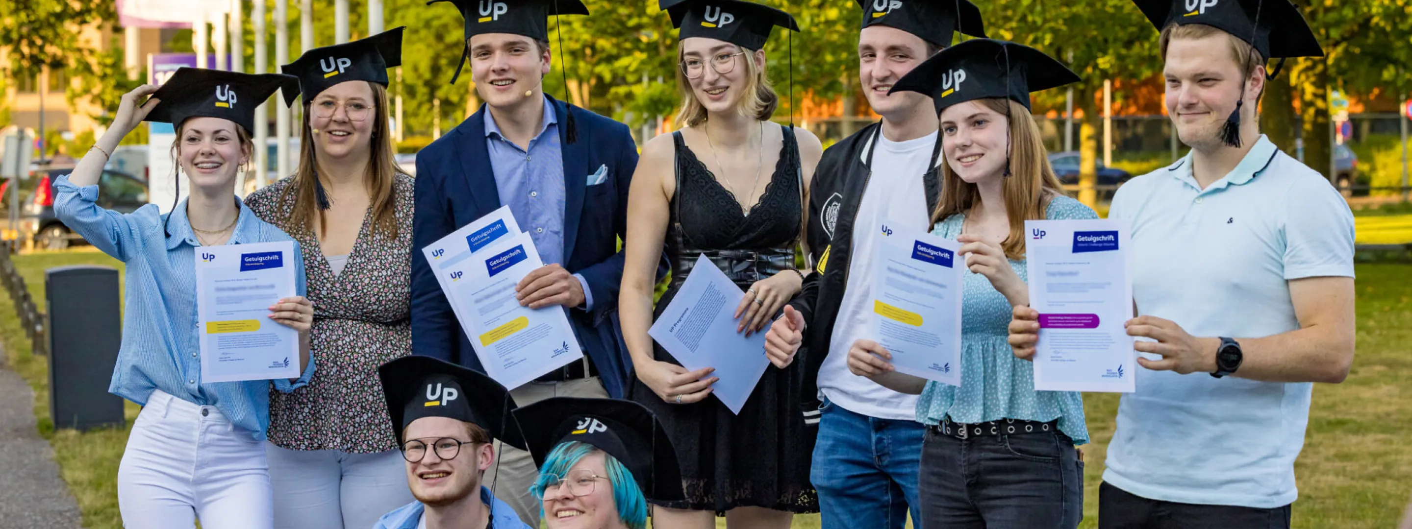 Studenten tijdens UP Getuigenschriftuitreiking